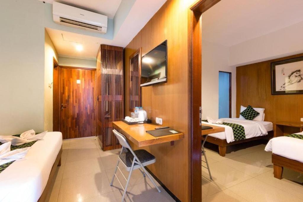 Hadi Poetra Hotel Kuta Lombok Exterior foto