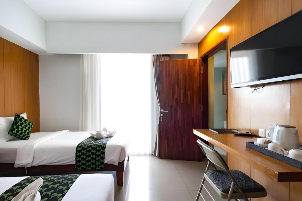 Hadi Poetra Hotel Kuta Lombok Exterior foto